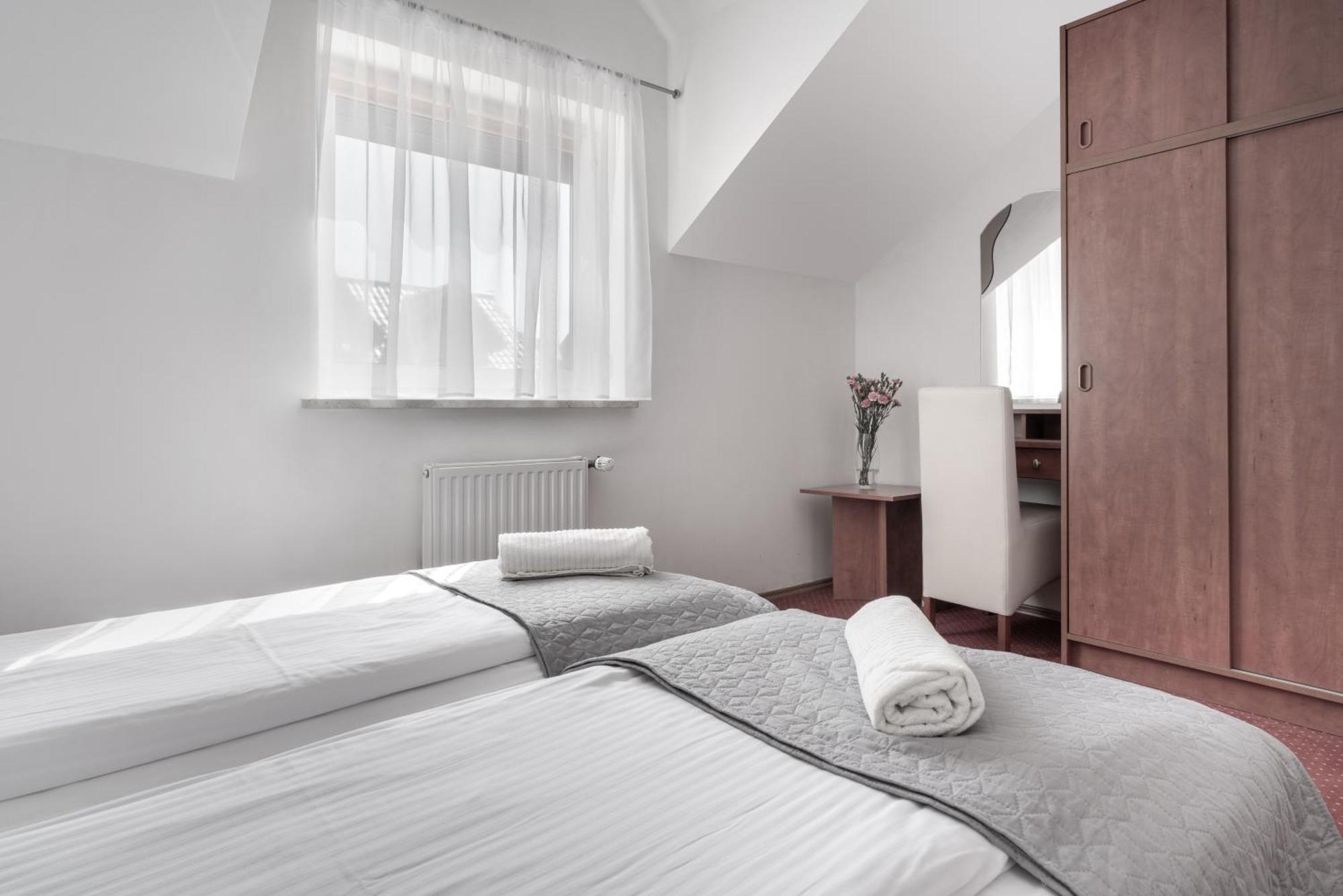 Villa Gravaldi Rowy  Buitenkant foto