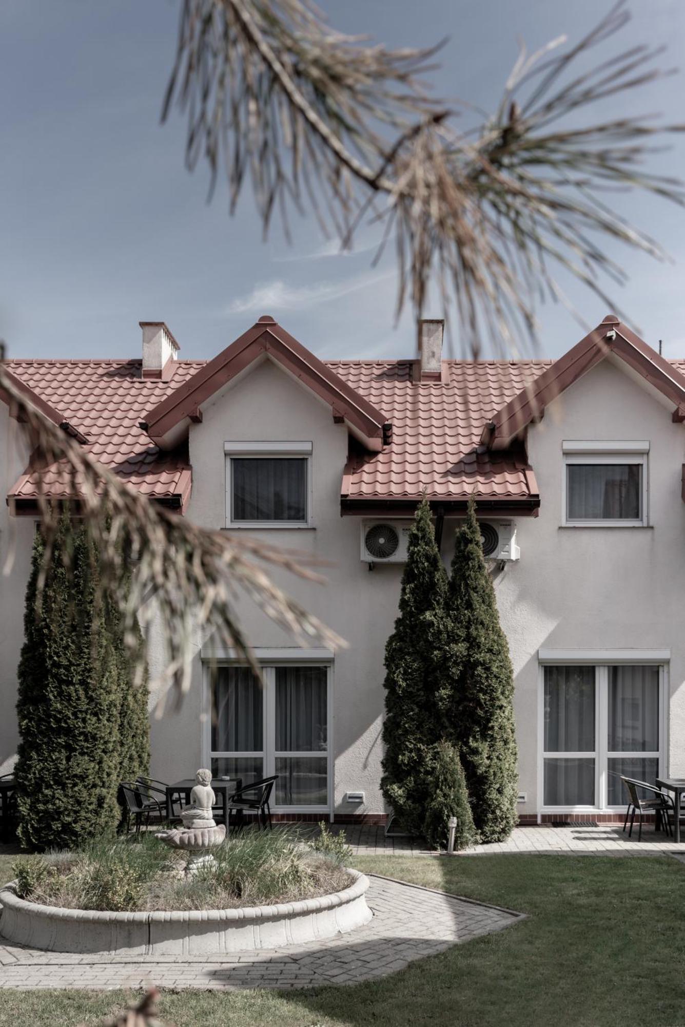 Villa Gravaldi Rowy  Buitenkant foto