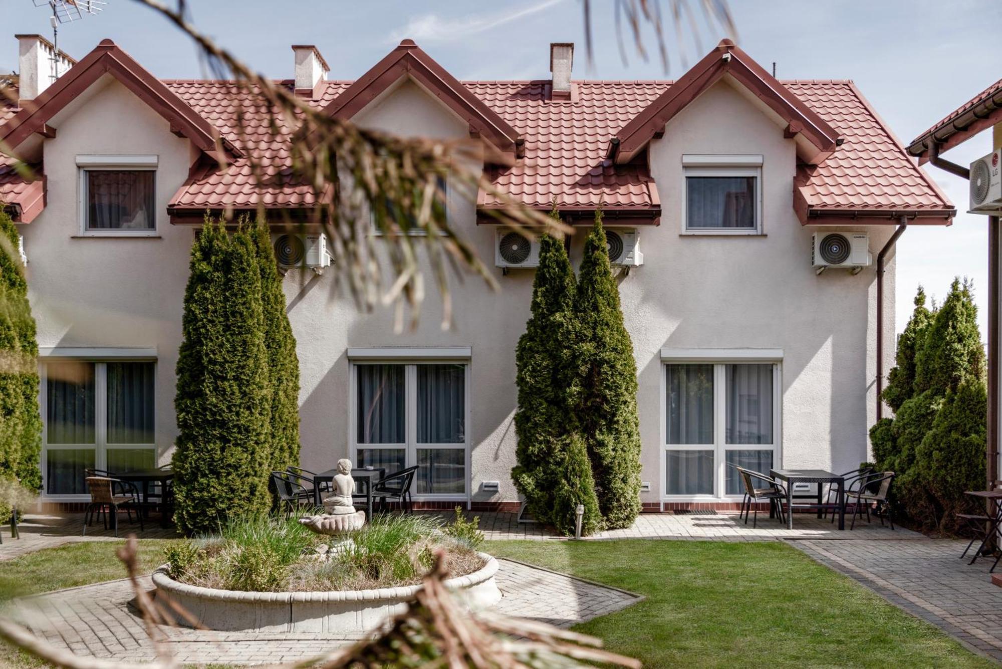 Villa Gravaldi Rowy  Buitenkant foto
